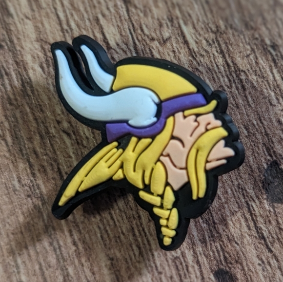 Minnesota Vikings Croc Charm - Picture 1 of 1